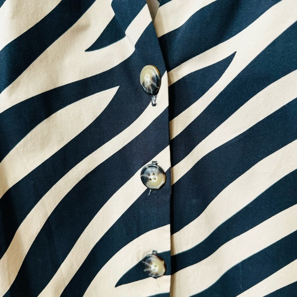 Ann Taylor Zebra Print Button Front Raglan Top - Picture 6 of 9